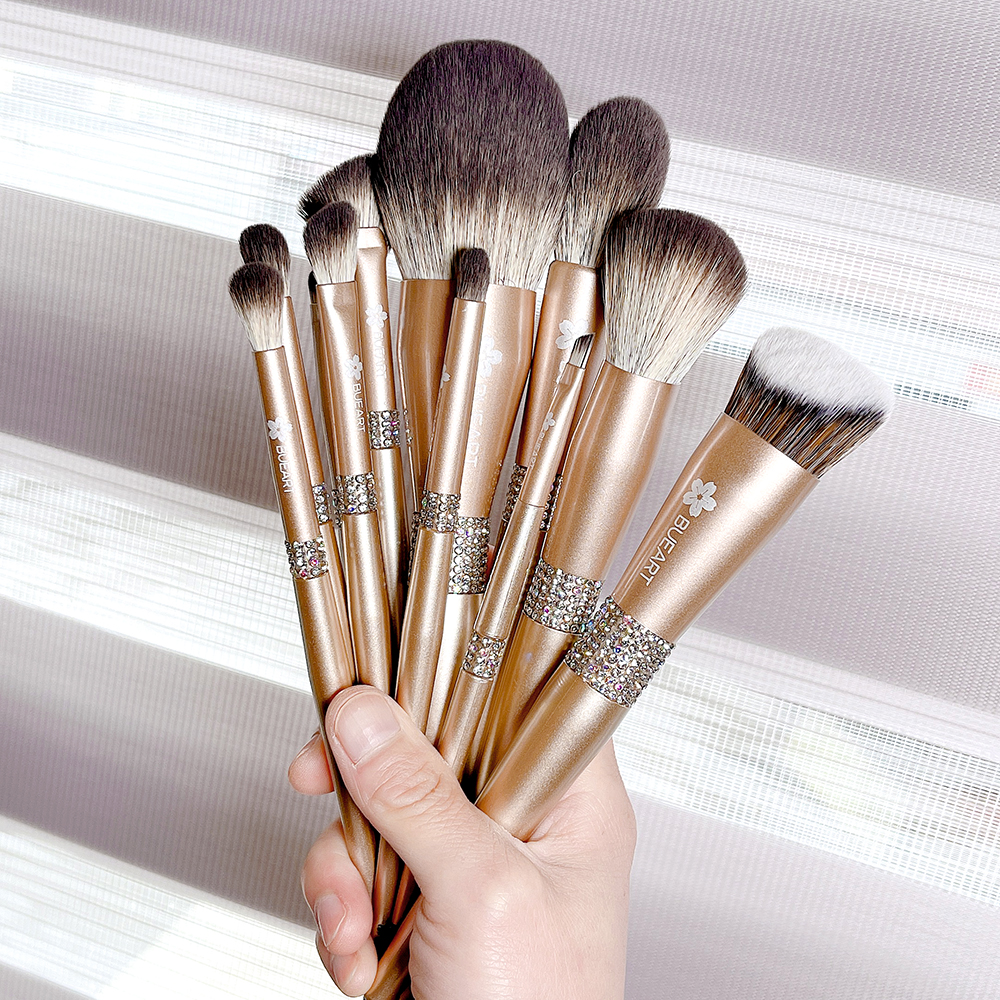 Acquista Glitter Mermaid Makeup Brush Set Crystal Diamond Foundation Pennelli per trucco Strumenti per il trucco,Glitter Mermaid Makeup Brush Set Crystal Diamond Foundation Pennelli per trucco Strumenti per il trucco prezzi,Glitter Mermaid Makeup Brush Set Crystal Diamond Foundation Pennelli per trucco Strumenti per il trucco marche,Glitter Mermaid Makeup Brush Set Crystal Diamond Foundation Pennelli per trucco Strumenti per il trucco Produttori,Glitter Mermaid Makeup Brush Set Crystal Diamond Foundation Pennelli per trucco Strumenti per il trucco Citazioni,Glitter Mermaid Makeup Brush Set Crystal Diamond Foundation Pennelli per trucco Strumenti per il trucco  l'azienda,