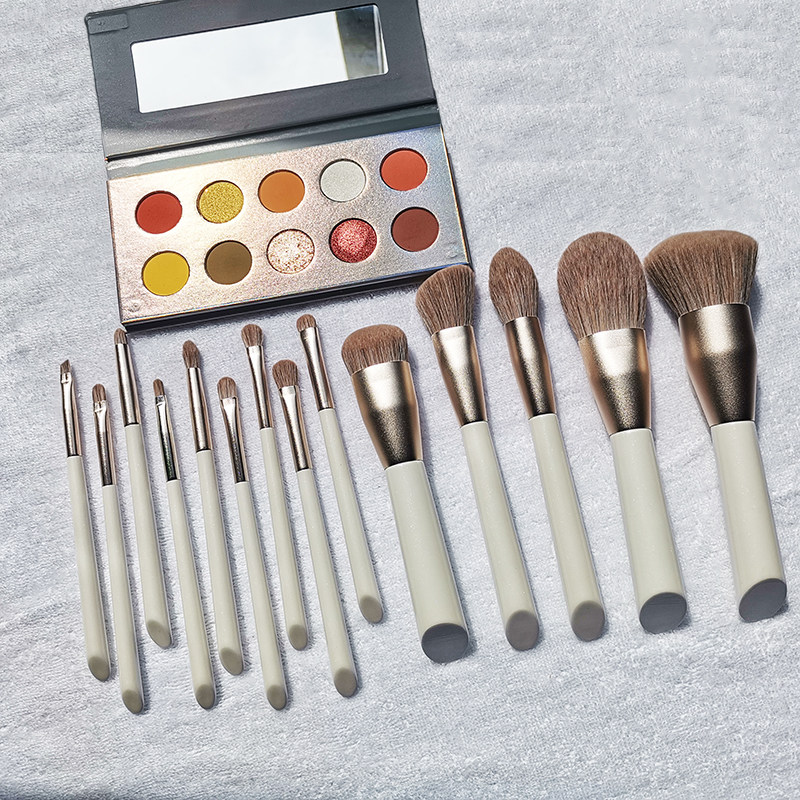 White Colour Eyeshadow Make Up Brushes Sets