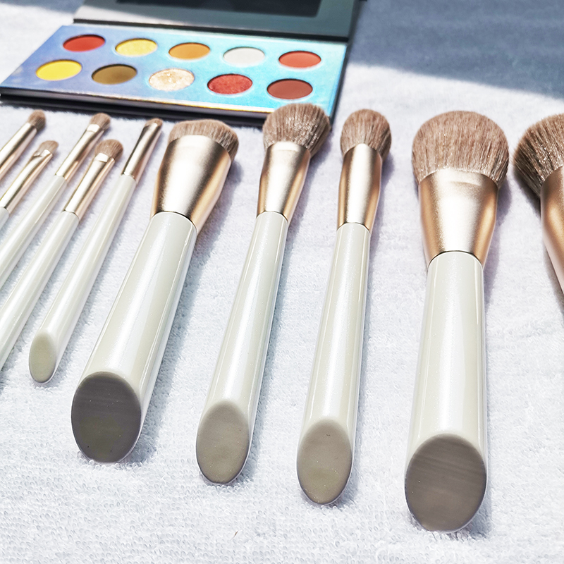 White Colour Eyeshadow Make Up Brushes Sets