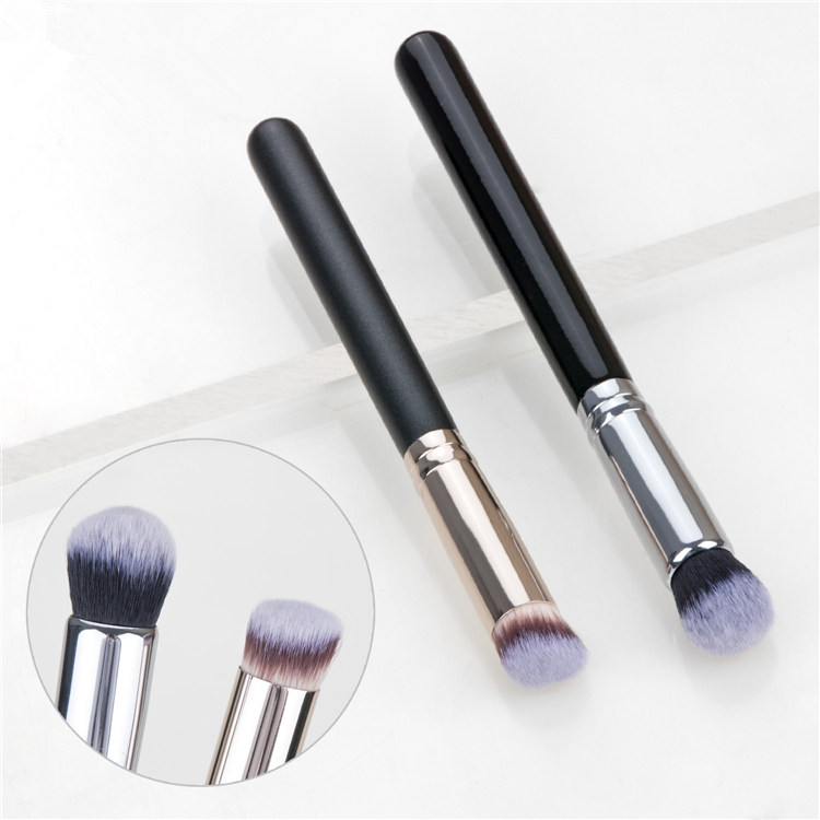 Vegan Highlighter Makeup Brush