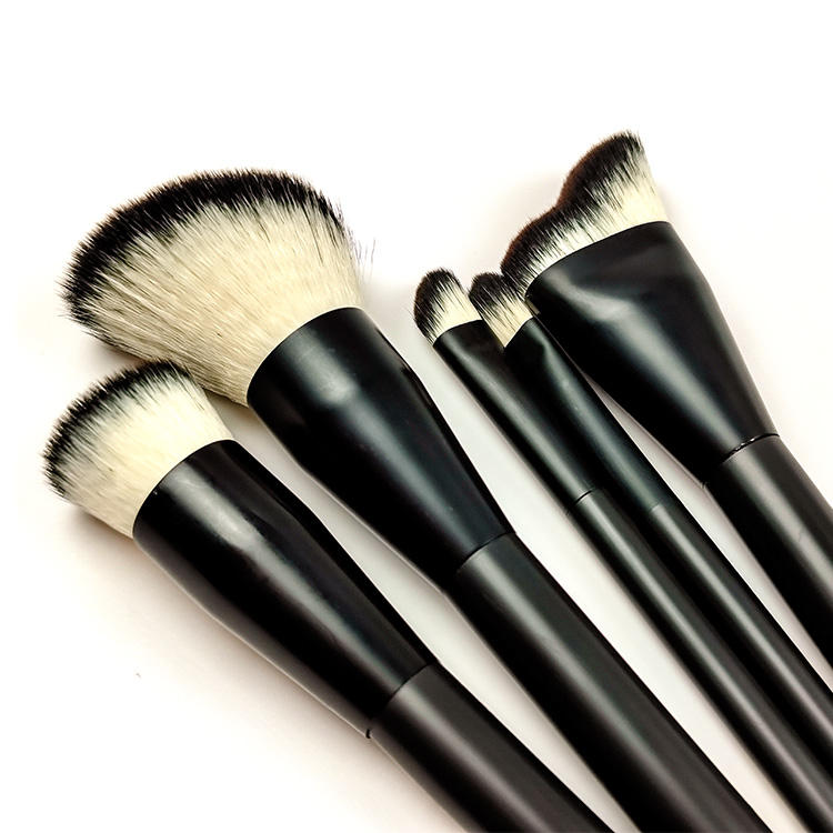 Angled Contouring Powder Brushes