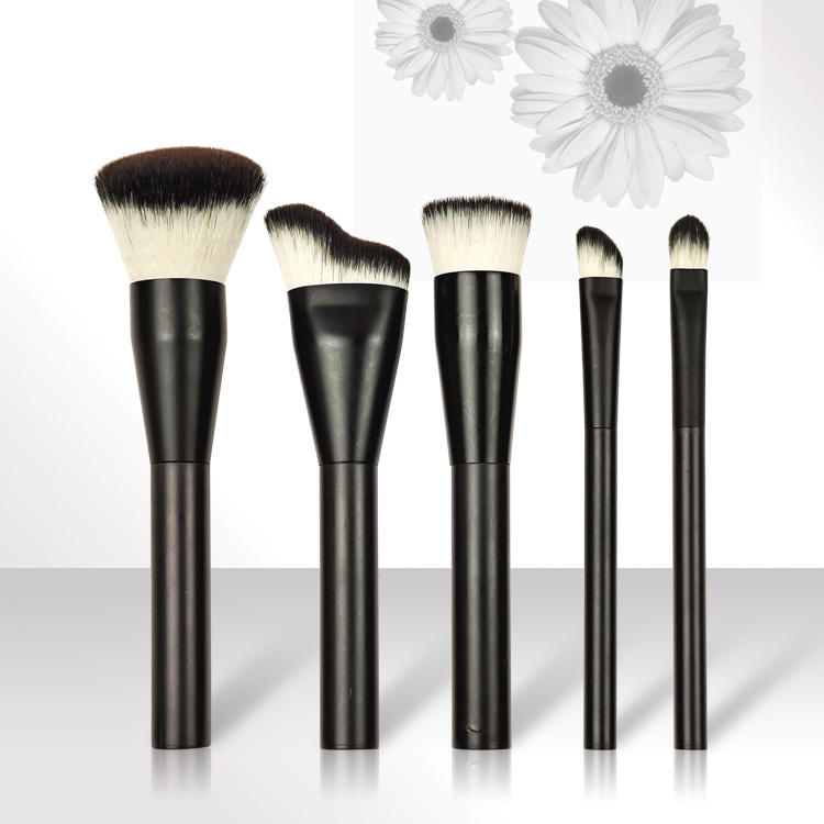 Angled Contouring Powder Brushes