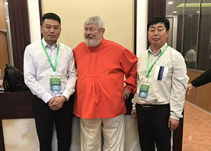 working with UK customer