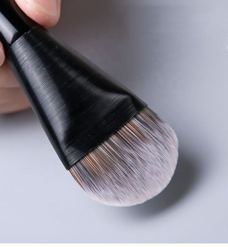 Vegan Foundation Kabuki Brush Blending Brush, For Liquid & Mineral Foundation