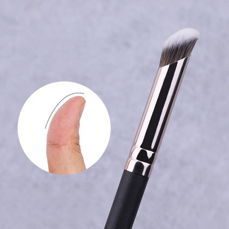 Soft brushes Glow concealer Foundation Brush