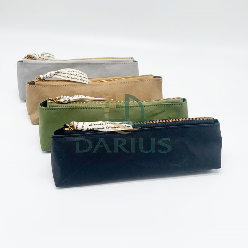 Pestävä värillinen paperipussi kahvalla