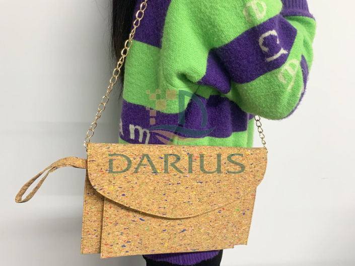 Vedenpitävän paperikorkisen kannettavan tietokoneen suojuksen ominaisuudet ja edut