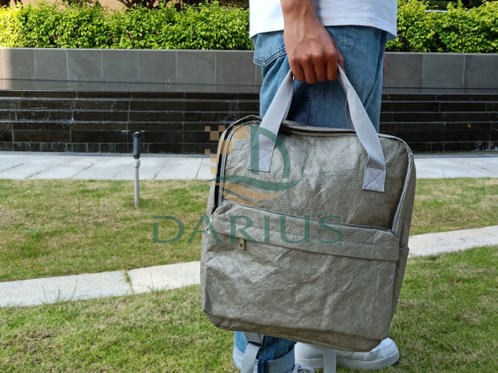 Dicas para cuidar de uma mochila de papel lavável para laptop