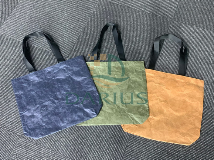 Múltiplos usos de sacolas de compras de papel laváveis ​​na vida cotidiana