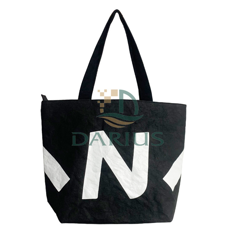 Painettu musta vetoketju vedenpitävä vegaaninen ostoskassi