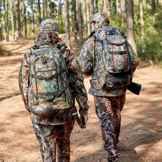 Camo Hunting Backpack With Waterproof Rain Cover