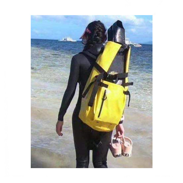 waterproof scuba bag