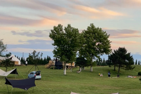 Why outdoor camping is becoming increasingly popular?