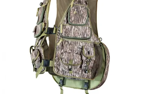 Dé rienda suelta al potencial de caza de sus adolescentes con el chaleco Ground Leafy Turkey con asiento