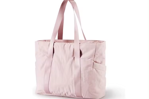 A sport- és utazótáskák növekvő trendjei tükrözik a funkcionalitás és a stílus iránti fogyasztói igényeket