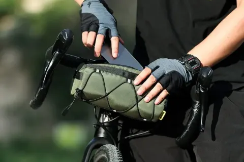 Essential Tips for Choosing the Perfect Bike Handlebar Bag