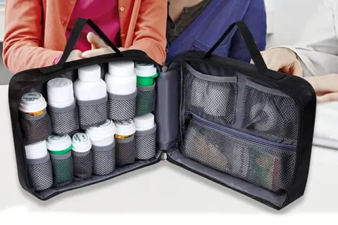 منظم زجاجات حبوب الدواء مبطن كبير للسفر