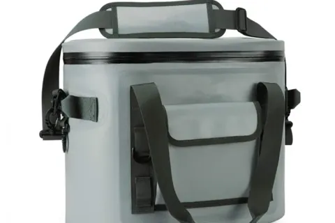 A bolsa térmica macia e à prova d'água definitiva: essencial para qualquer aventura