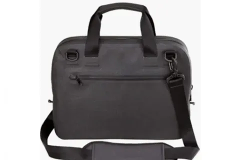 Mantenha-se preparado e protegido com a bolsa seca Messenger à prova d'água