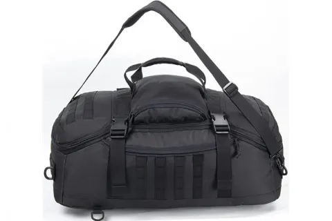 Découvrez le grand sac de sport de camping imperméable idéal pour vos aventures en plein air