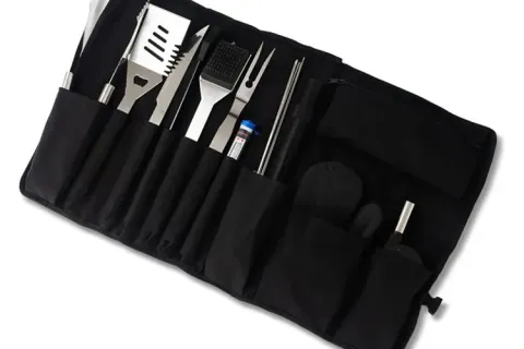 Compagnon indispensable pour vos aventures en plein air : sac de rangement étanche pour ustensiles de barbecue