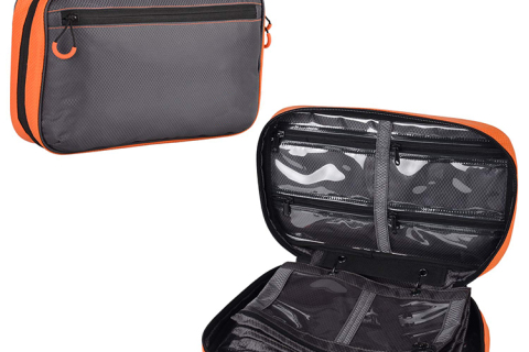 ¿Por qué es importante la organización al almacenar bolsas de señuelos de pesca?