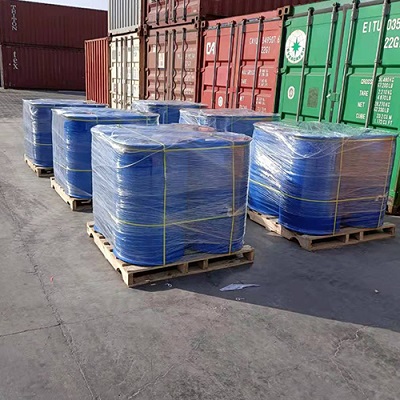 Polyethylene Glycol Laurate Ester