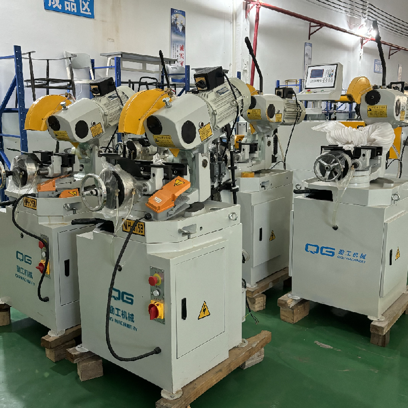 Pipe cutting machine: manual and automatic advantages comparison