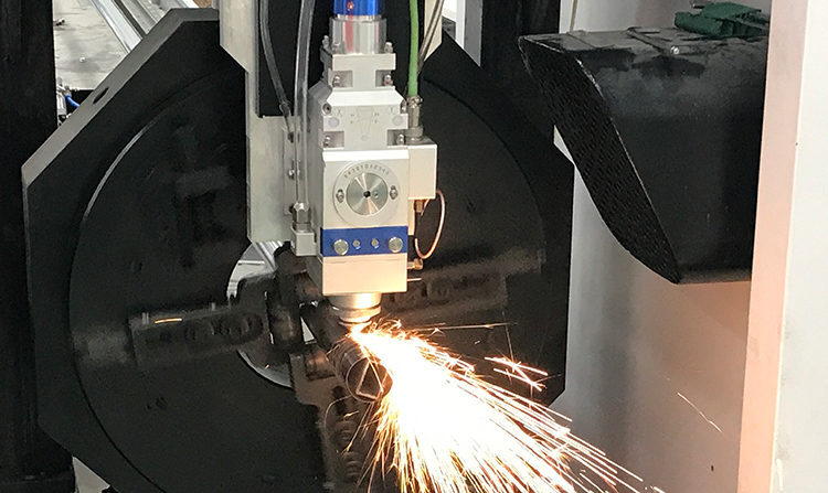 pipe bending machine