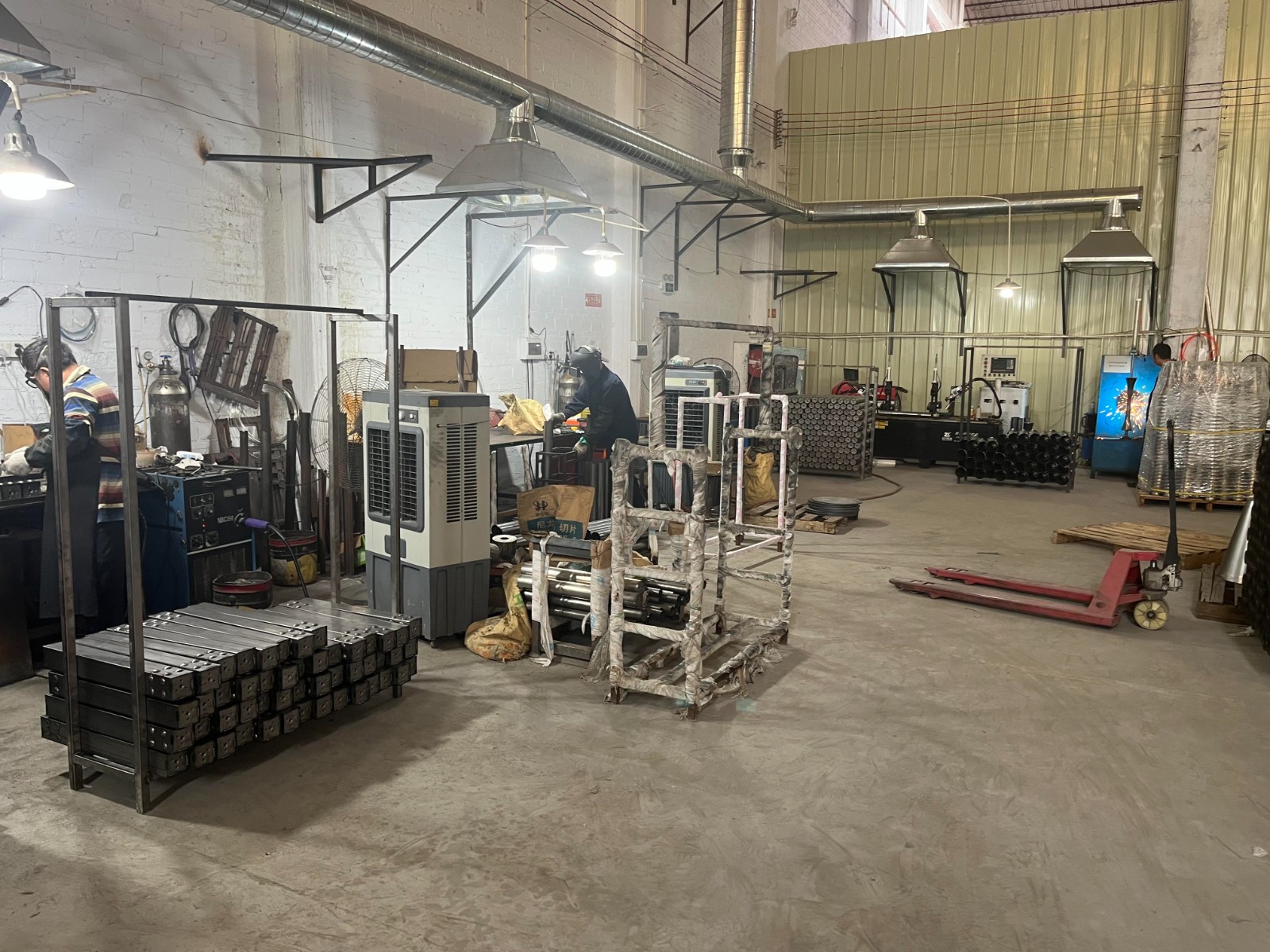 pipe bending machine
