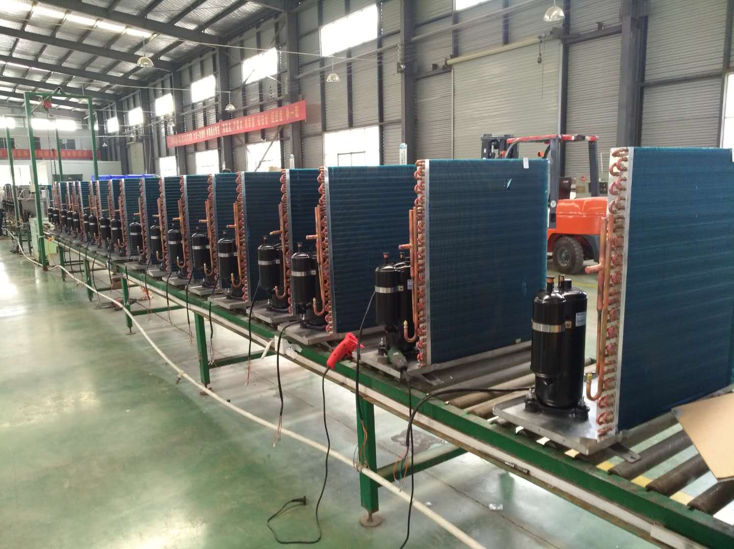 laser pipe cutting machine