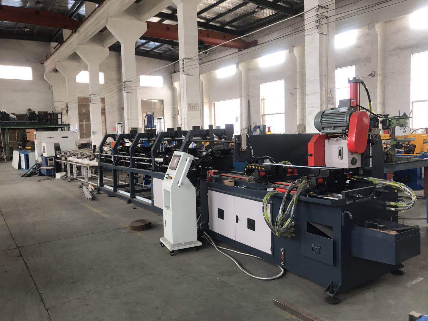 laser plate cutting machine