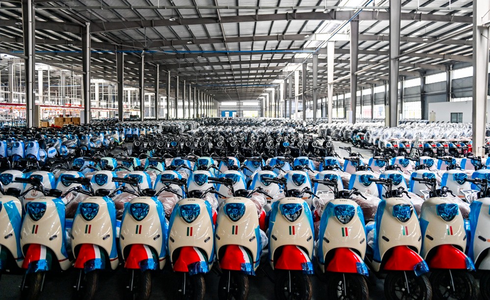 laser pipe cutting machine