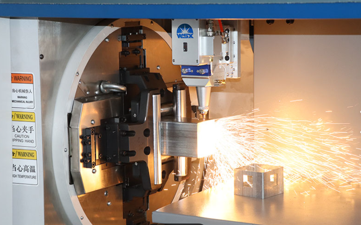 laser pipe cutting machine