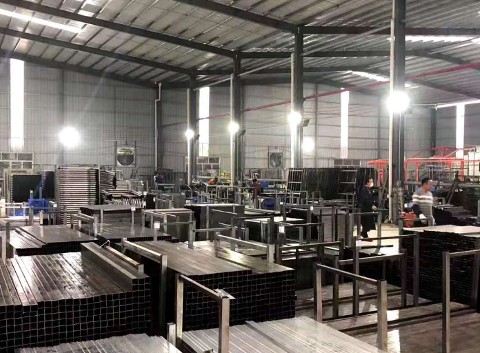 pipe bending machine