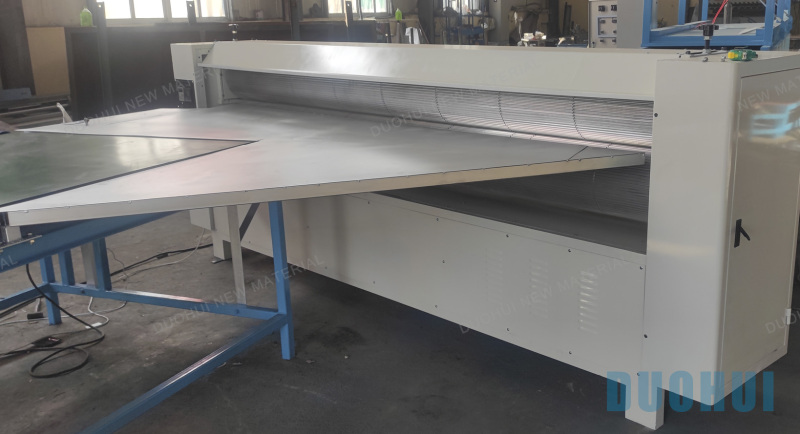 PLC control Automation cooling pad production line