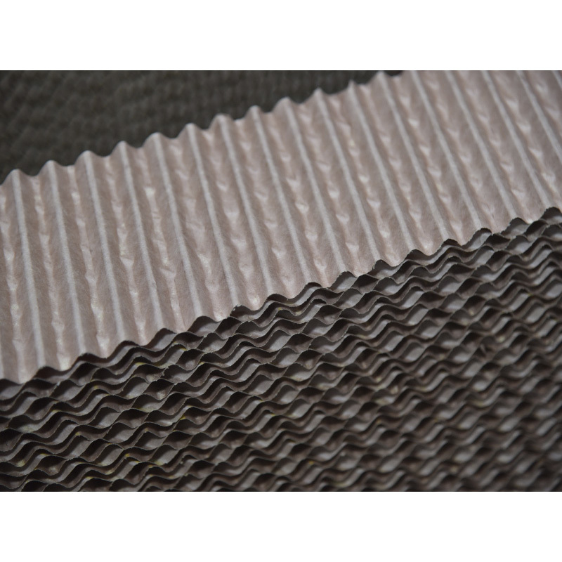 Kraft paper for making evaporative cooling pad