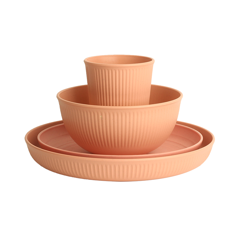 4 Pcs Eco-Friendly Reusable Tableware Set BPA-Free Pink Wheat Straw Biodegradable Dinnerware Sets