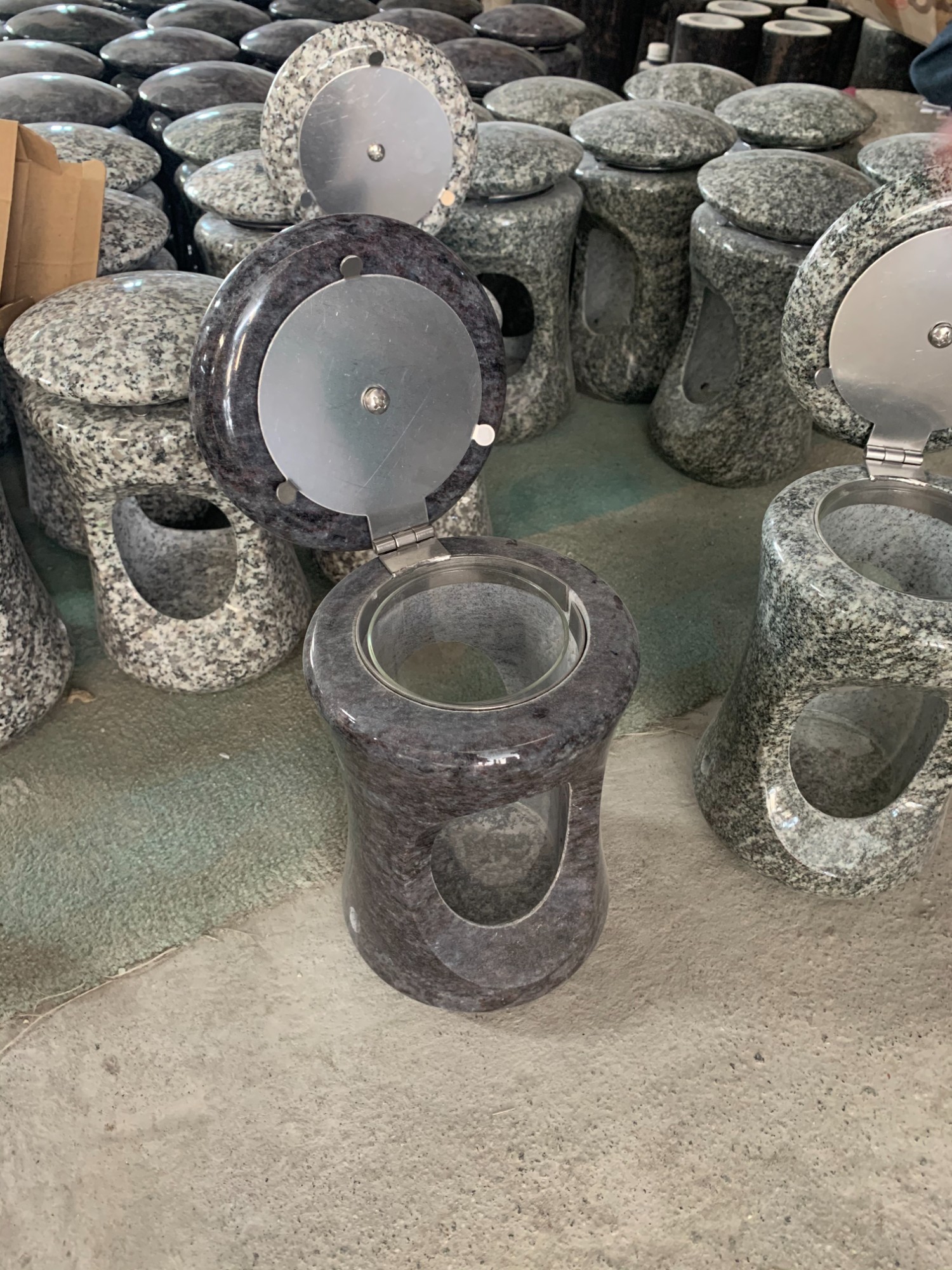 Funeral Accessories,Monumental Granite Lantern for Headstone
