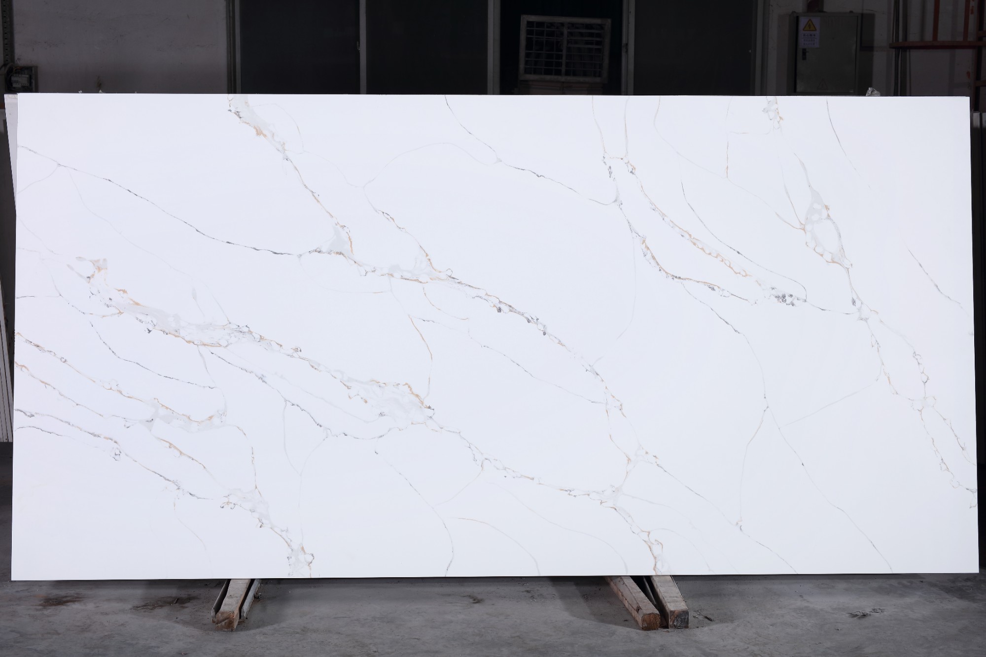 CML1039 ARTIFICIAL QUARTZ STONE