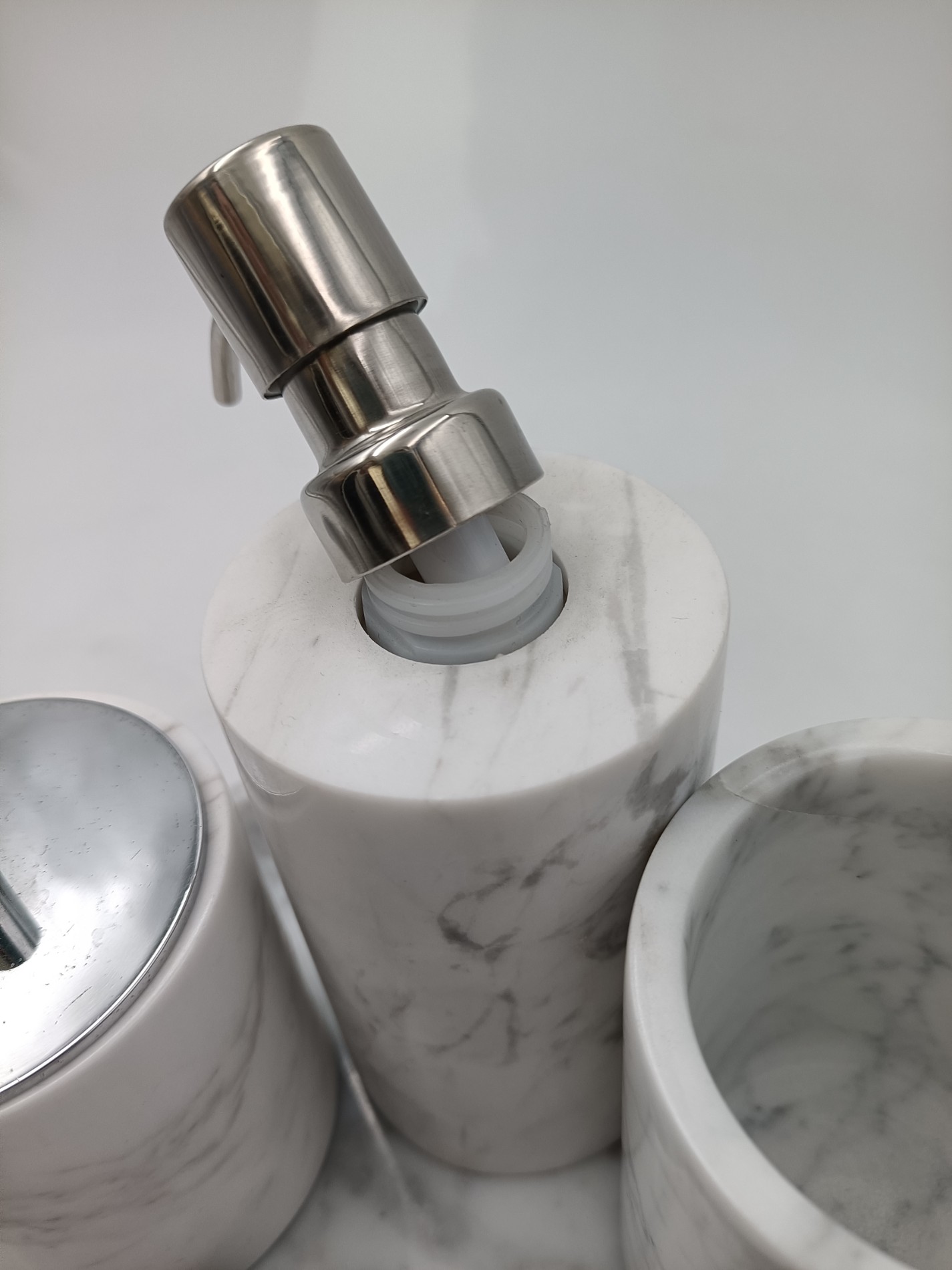 Bianco Carrara Marble Toiletries (Bathroom Set)