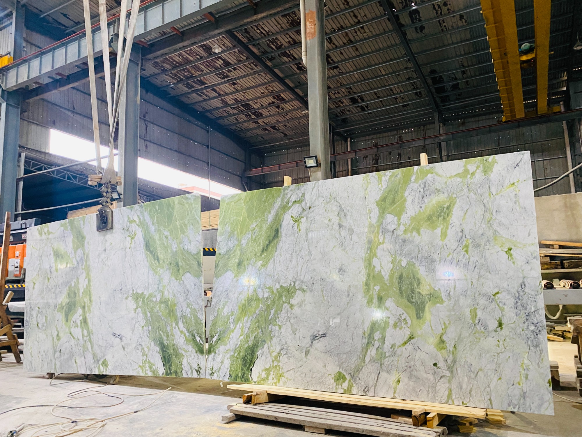 Northland Cedar Marble 1012#