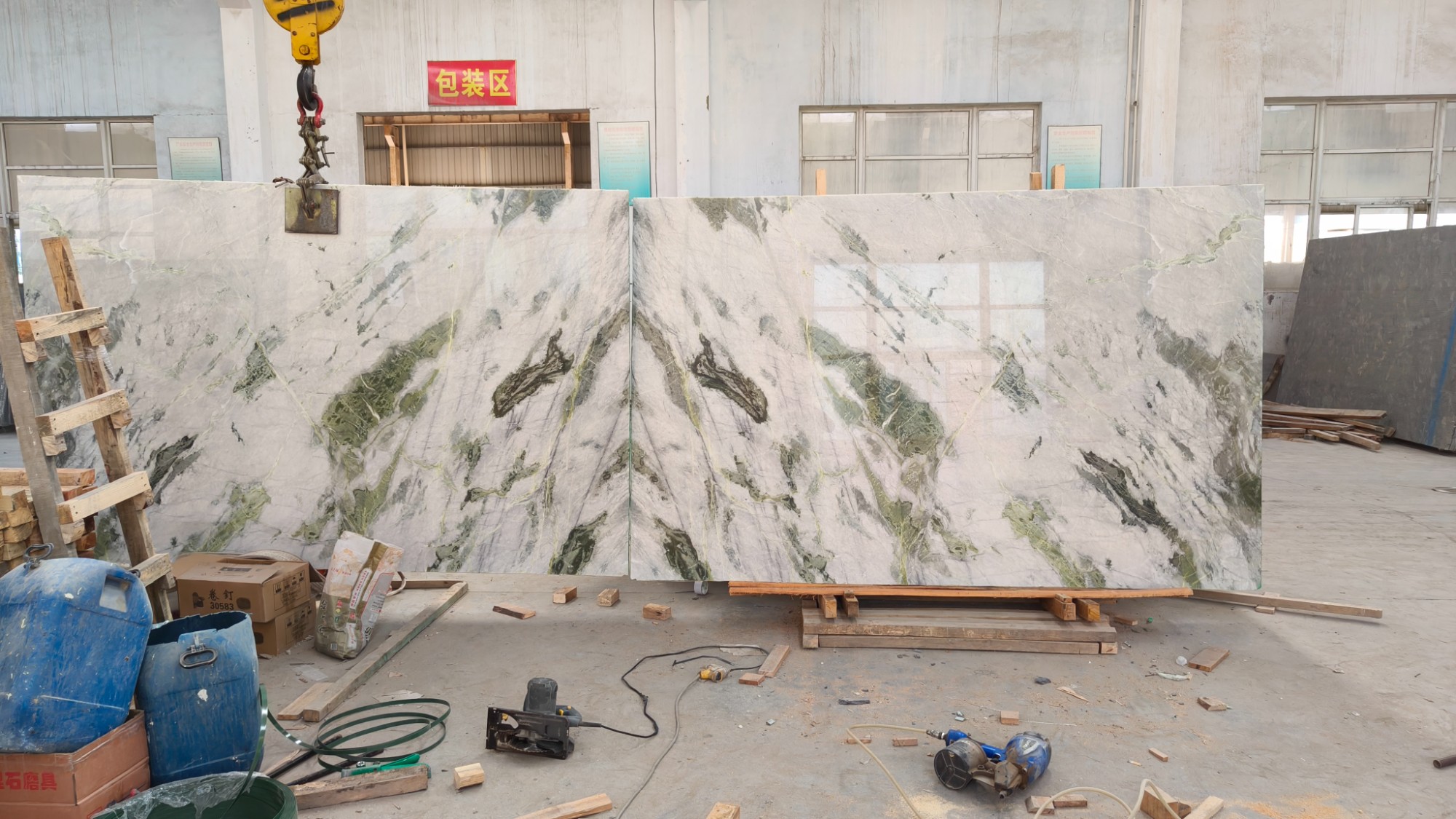 Northland Cedar Marble 1018#