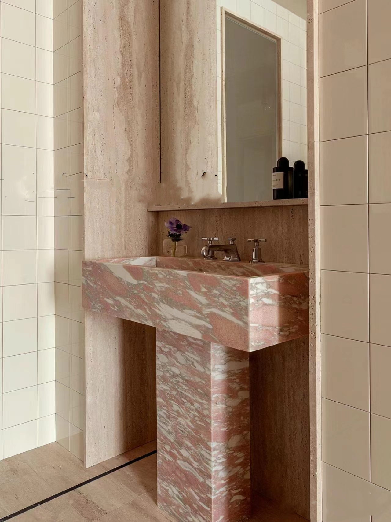 Rosso Norvegia Marble