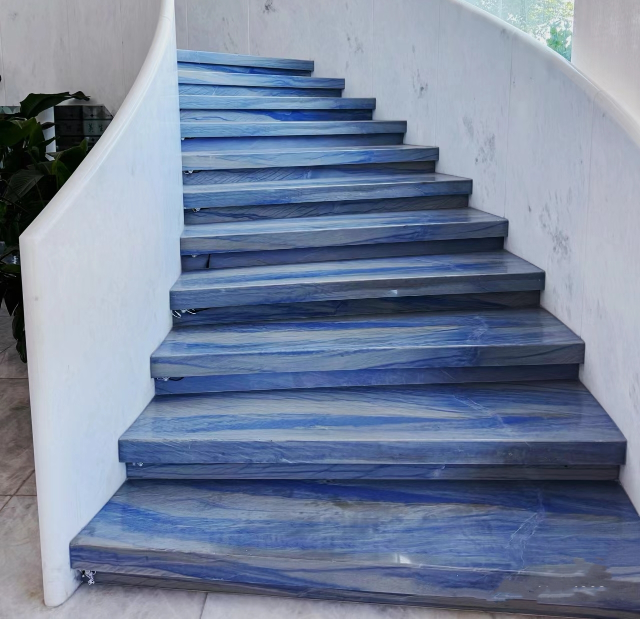 Azul Macauba Quartzite