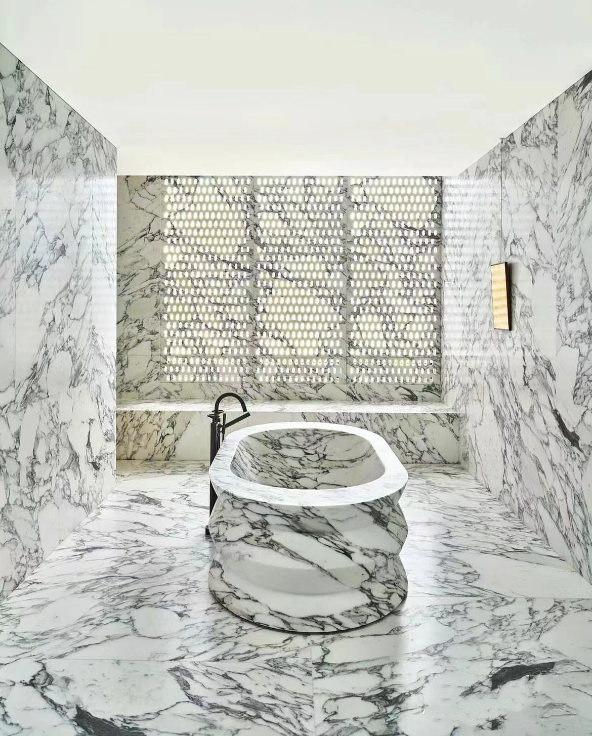 Arabescato White Marble