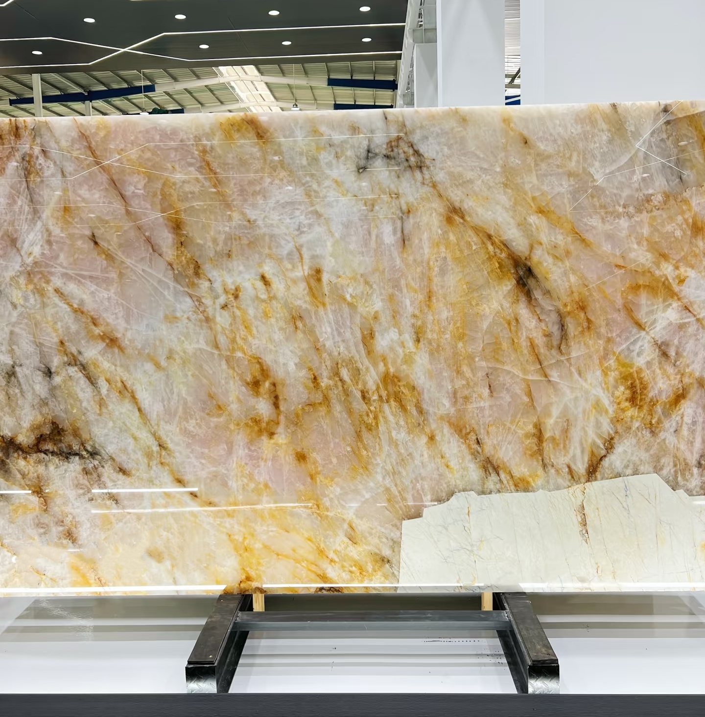 Pink Patagonia Quartzite Slabs For Countertop