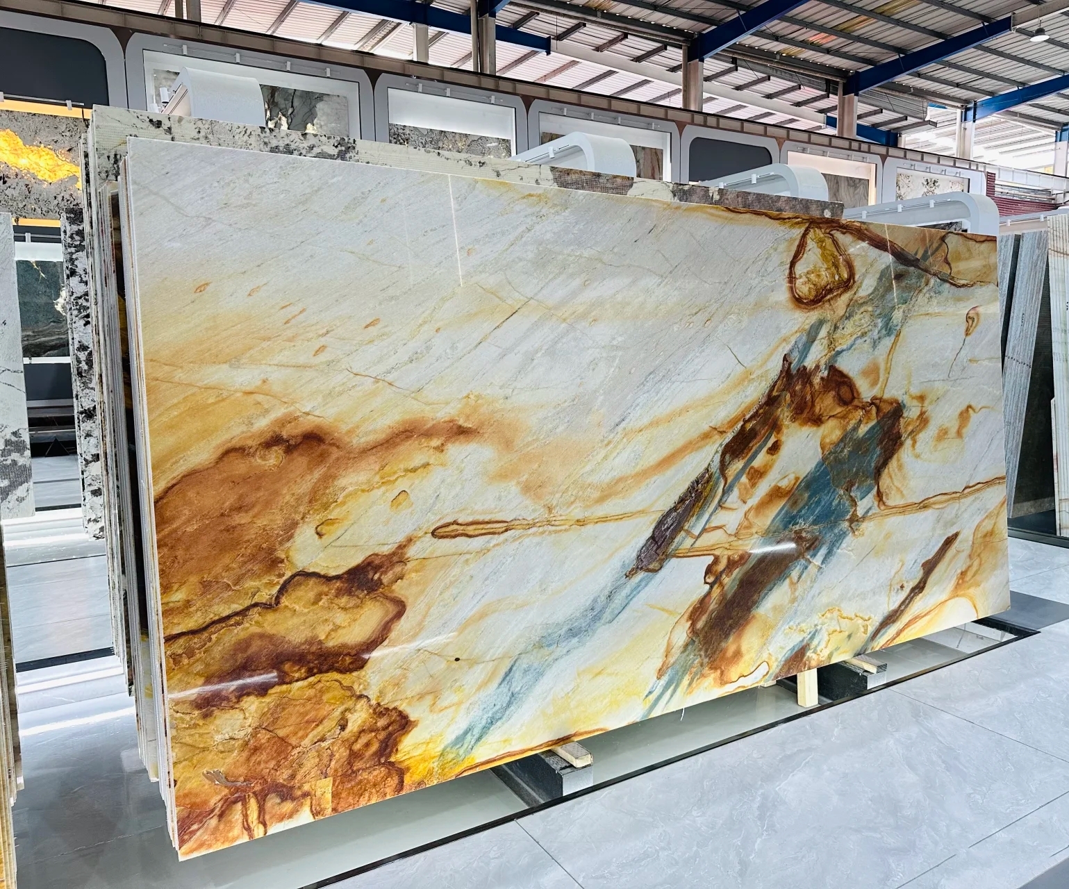 Colibri Rubi Quartzite