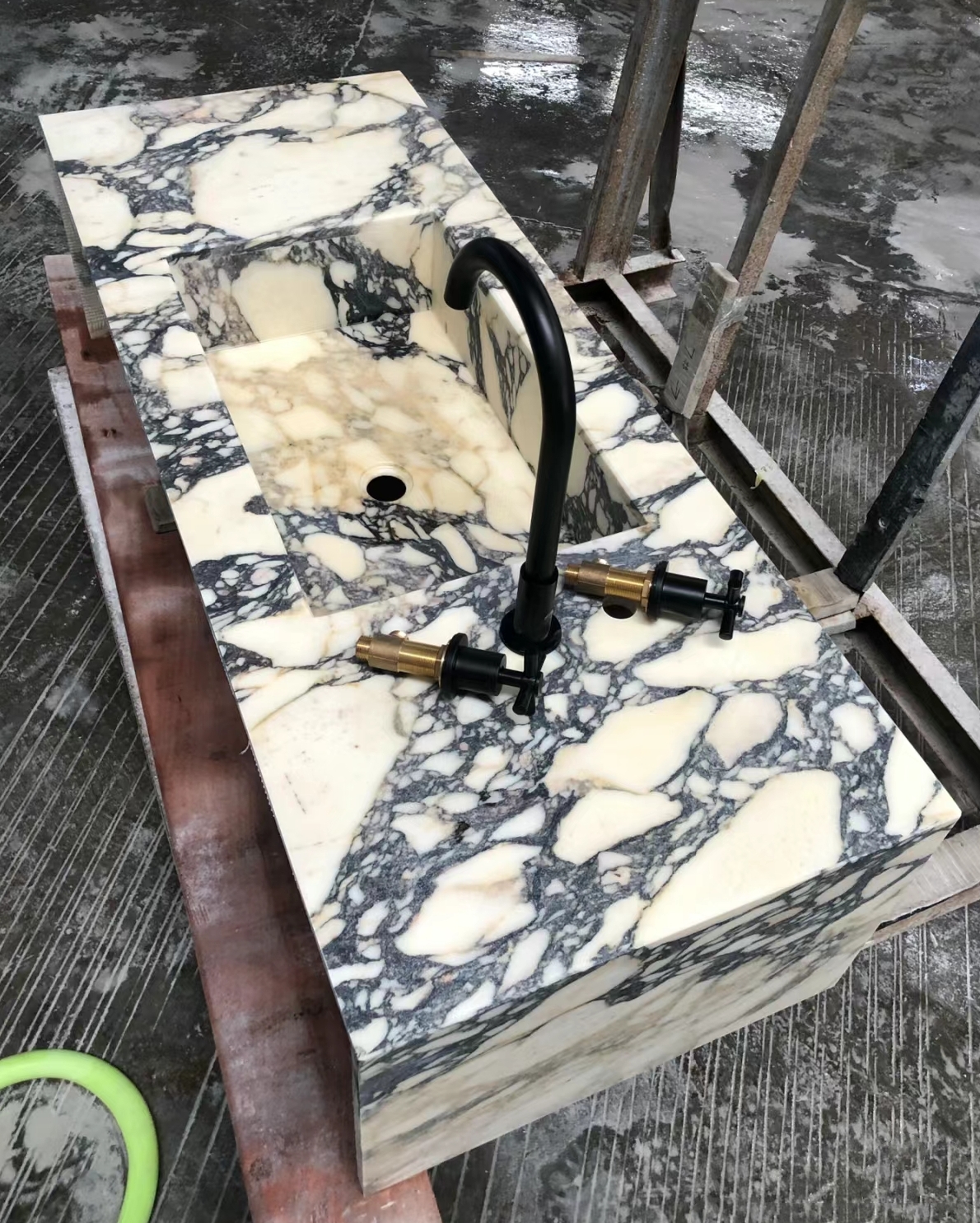 Natural Marble Wash Basin Wall Hung Pedestal Sinks 13