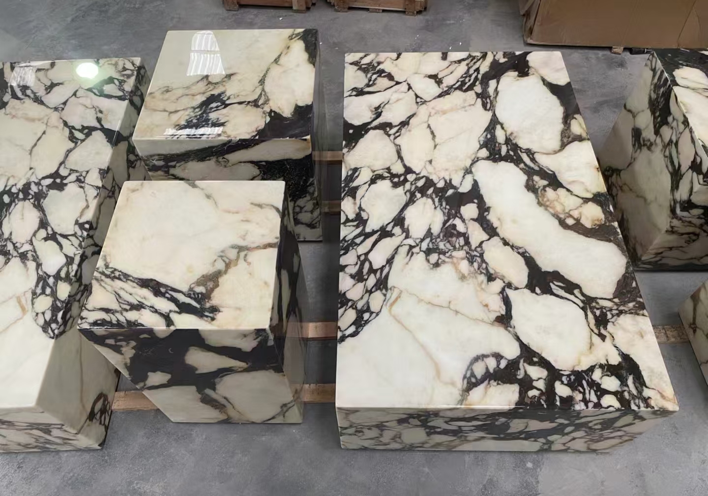 Calacatta Viola Purple Marble Plinth Bulgari Purple Marble Side Table Center Table 13